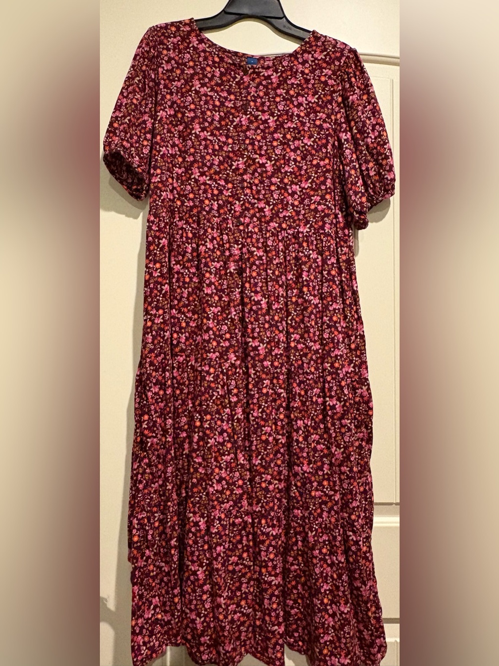 Old Navy Burgundy Floral Puff-Sleeve Midi Dress with Pink Accents